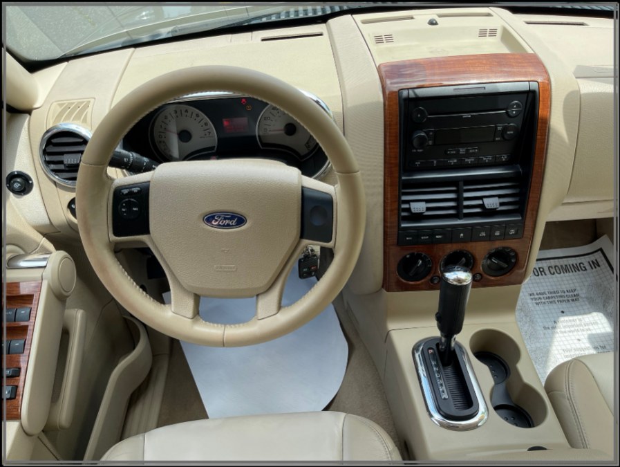 2006 Ford Explorer 4dr 114" WB 4.0L Eddie Bauer 4WD, available for sale in Huntington Station, New York | My Auto Inc.. Huntington Station, New York 2006 Ford Explorer 4dr 114" WB 4.0L Eddie Bauer 4WD, available for sale in Huntington Station, New York | My Auto Inc.. Huntington Station, New York