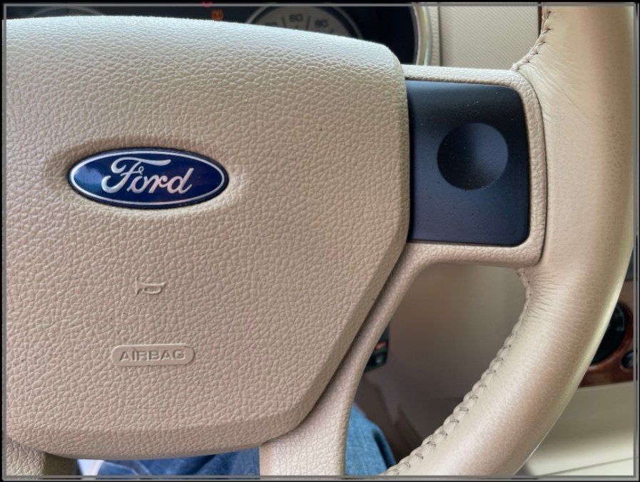 2006 Ford Explorer 4dr 114" WB 4.0L Eddie Bauer 4WD, available for sale in Huntington Station, New York | My Auto Inc.. Huntington Station, New York 2006 Ford Explorer 4dr 114" WB 4.0L Eddie Bauer 4WD, available for sale in Huntington Station, New York | My Auto Inc.. Huntington Station, New York