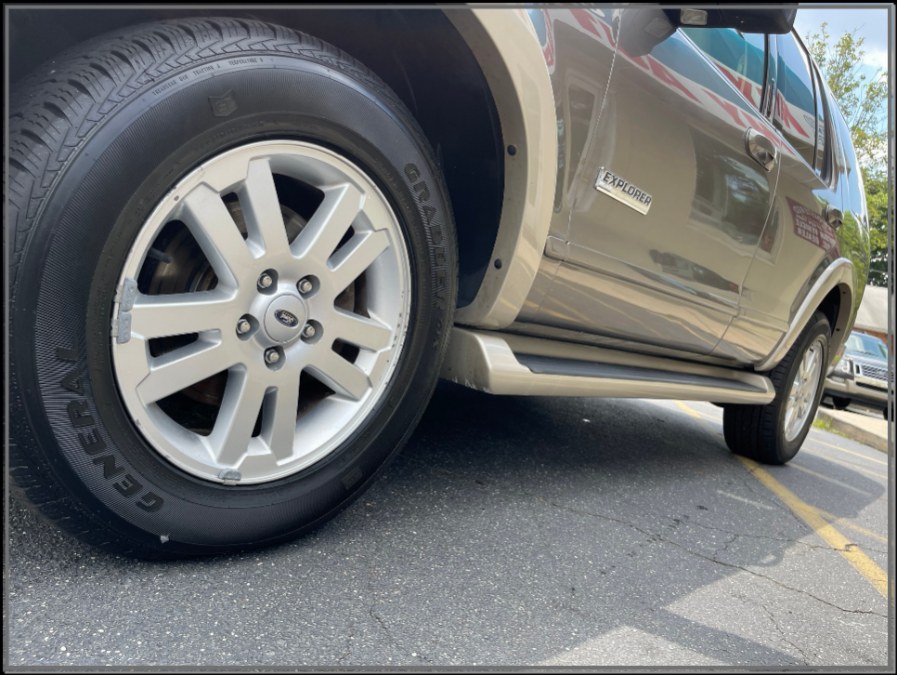 2006 Ford Explorer 4dr 114" WB 4.0L Eddie Bauer 4WD, available for sale in Huntington Station, New York | My Auto Inc.. Huntington Station, New York 2006 Ford Explorer 4dr 114" WB 4.0L Eddie Bauer 4WD, available for sale in Huntington Station, New York | My Auto Inc.. Huntington Station, New York