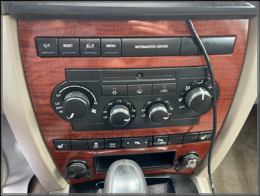 2007 Jeep Grand Cherokee 4WD 4dr Limited, available for sale in Huntington Station, New York | My Auto Inc.. Huntington Station, New York 2007 Jeep Grand Cherokee 4WD 4dr Limited, available for sale in Huntington Station, New York | My Auto Inc.. Huntington Station, New York
