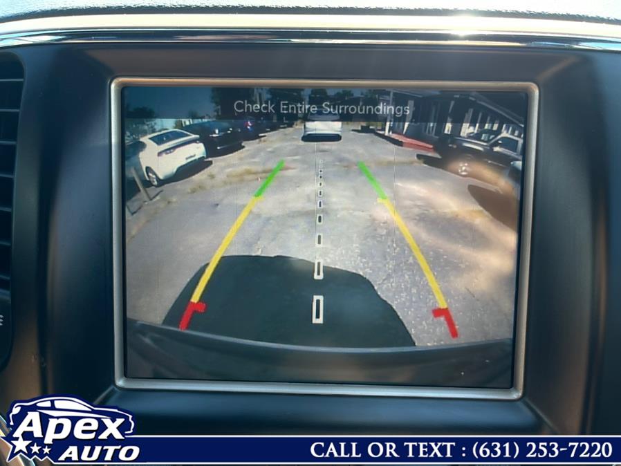 Used Jeep Grand Cherokee 4WD 4dr Limited 2015 | Apex Auto. Selden, New York Used Jeep Grand Cherokee 4WD 4dr Limited 2015 | Apex Auto. Selden, New York
