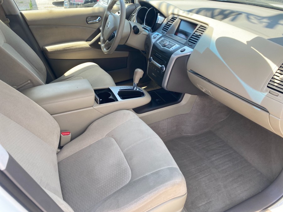 2010 Nissan Murano AWD 4dr LE, available for sale in Middle Village, New York | Middle Village Motors . Middle Village, New York 2010 Nissan Murano AWD 4dr LE, available for sale in Middle Village, New York | Middle Village Motors . Middle Village, New York