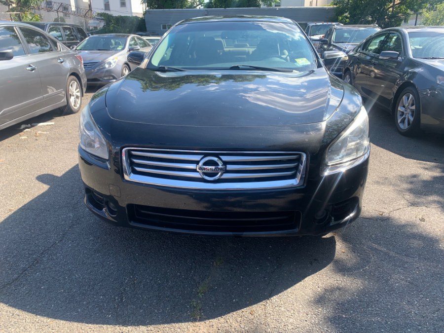 Used Nissan Maxima 4dr Sdn 3.5 SV w/Premium Pkg 2014 | Car Valley Group. Jersey City, New Jersey