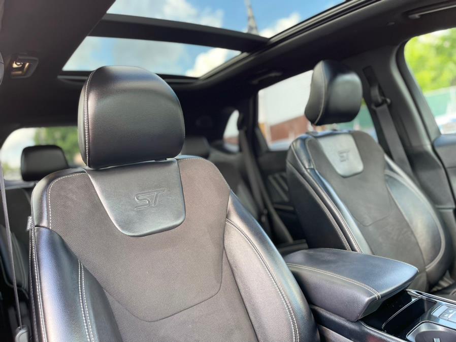 2019 Ford Edge ST AWD, available for sale in Irvington , New Jersey | Auto Haus of Irvington Corp. Irvington , New Jersey 2019 Ford Edge ST AWD, available for sale in Irvington , New Jersey | Auto Haus of Irvington Corp. Irvington , New Jersey