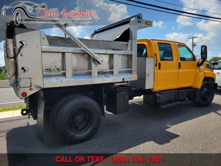 Used Chevrolet CC8500 Crew Cab 2007 | Carr Automotive. Delran, New Jersey