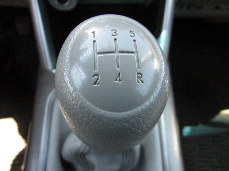 Used Subaru Forester 4dr Man 2.5X Premium 2012 | United Auto Sales of E Windsor, Inc. East Windsor, Connecticut Used Subaru Forester 4dr Man 2.5X Premium 2012 | United Auto Sales of E Windsor, Inc. East Windsor, Connecticut