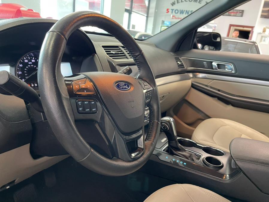 2018 Ford Explorer XLT FWD, available for sale in Inwood, New York | 5 Towns Drive. Inwood, New York 2018 Ford Explorer XLT FWD, available for sale in Inwood, New York | 5 Towns Drive. Inwood, New York