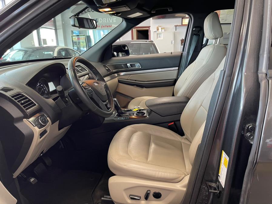 2018 Ford Explorer XLT FWD, available for sale in Inwood, New York | 5 Towns Drive. Inwood, New York 2018 Ford Explorer XLT FWD, available for sale in Inwood, New York | 5 Towns Drive. Inwood, New York