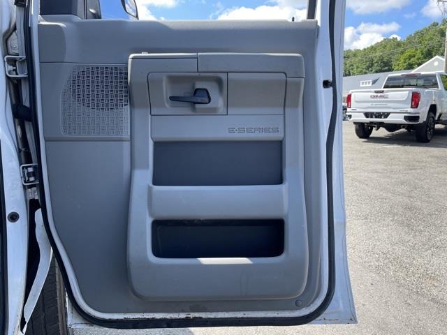 Used Ford E-250 Commercial 2013 | Blasius of Danbury. Danbury, Connecticut Used Ford E-250 Commercial 2013 | Blasius of Danbury. Danbury, Connecticut