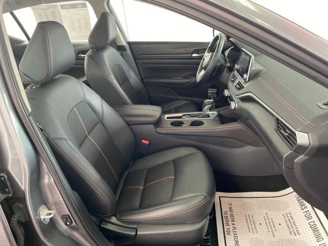 Used Nissan Altima 2.5 SR 2019 | Queens Auto Mall. Richmond Hill, New York Used Nissan Altima 2.5 SR 2019 | Queens Auto Mall. Richmond Hill, New York