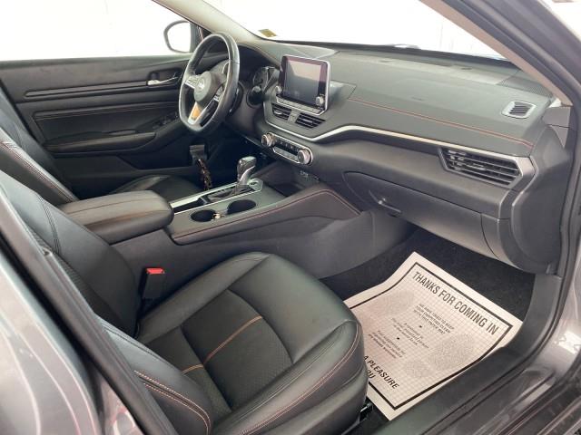 Used Nissan Altima 2.5 SR 2019 | Queens Auto Mall. Richmond Hill, New York Used Nissan Altima 2.5 SR 2019 | Queens Auto Mall. Richmond Hill, New York