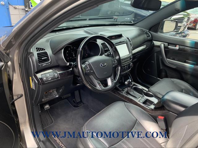 Used Kia Sorento 2WD 4dr V6 SX Limited 2014 | J&M Automotive Sls&Svc LLC. Naugatuck, Connecticut Used Kia Sorento 2WD 4dr V6 SX Limited 2014 | J&M Automotive Sls&Svc LLC. Naugatuck, Connecticut