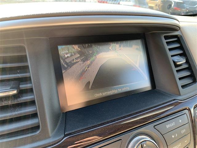 2014 Nissan Pathfinder SL, available for sale in Stratford, Connecticut | Wiz Leasing Inc. Stratford, Connecticut 2014 Nissan Pathfinder SL, available for sale in Stratford, Connecticut | Wiz Leasing Inc. Stratford, Connecticut