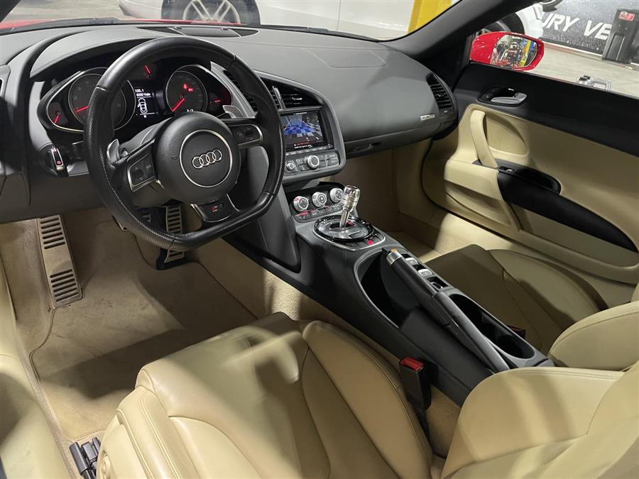 Used Audi R8 2dr Conv Auto quattro Spyder V8 2015 | Northshore Motors. Syosset , New York