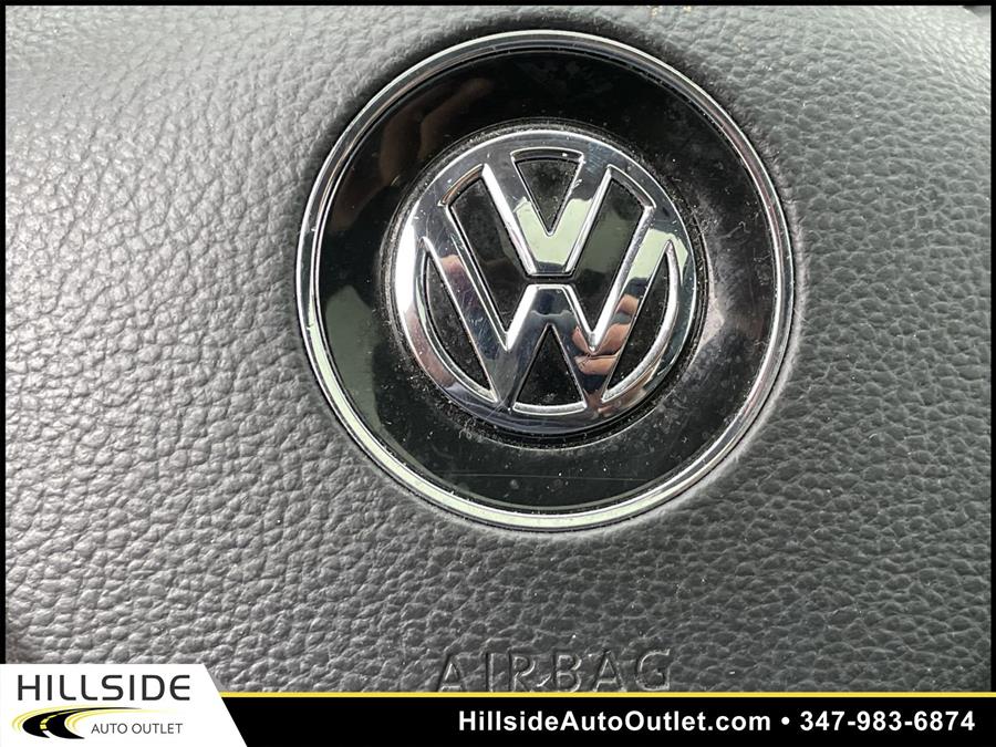 2017 Volkswagen Passat 1.8T SE, available for sale in Jamaica, New York | Hillside Auto Outlet. Jamaica, New York 2017 Volkswagen Passat 1.8T SE, available for sale in Jamaica, New York | Hillside Auto Outlet. Jamaica, New York