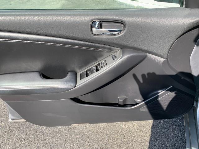 Used Nissan Altima 3.5 SL 2007 | Valentine Motor Company. Forestville, Maryland Used Nissan Altima 3.5 SL 2007 | Valentine Motor Company. Forestville, Maryland