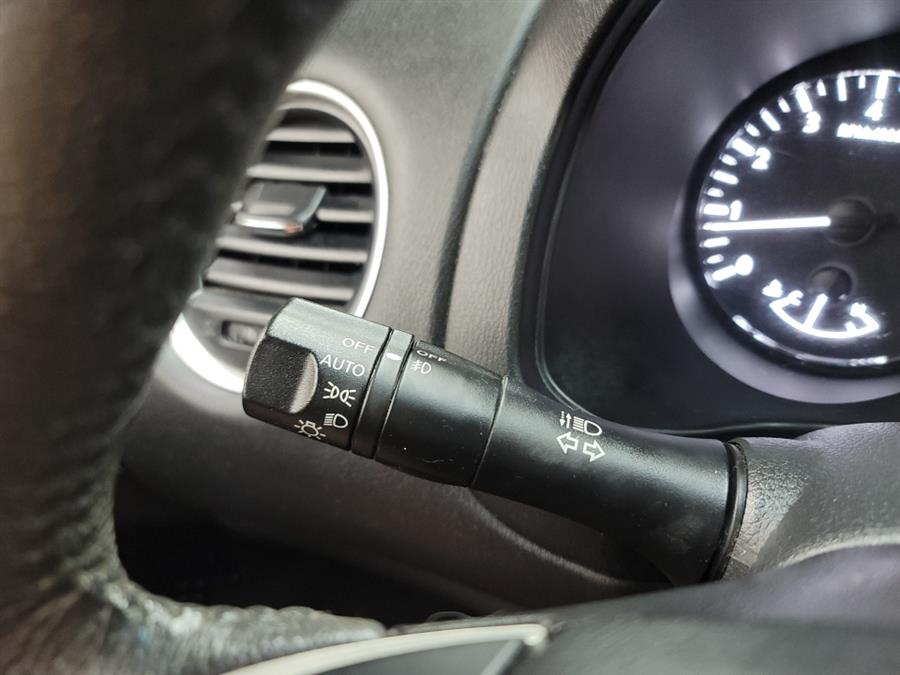2015 Nissan Pathfinder 4WD 4dr SV, available for sale in West Haven, Connecticut | Auto Fair Inc.. West Haven, Connecticut 2015 Nissan Pathfinder 4WD 4dr SV, available for sale in West Haven, Connecticut | Auto Fair Inc.. West Haven, Connecticut