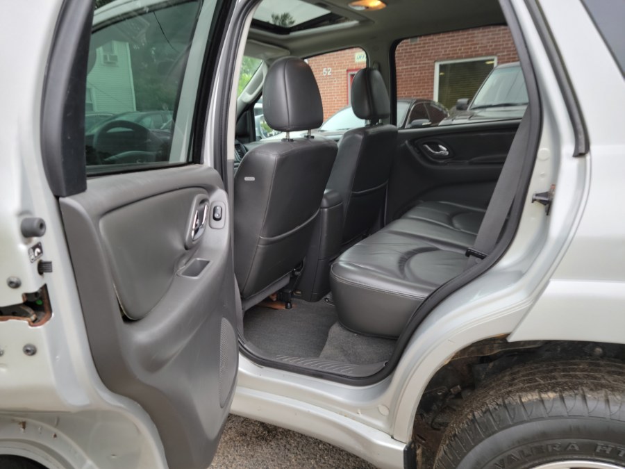 2005 Mazda Tribute 3.0L Auto s 4WD Leather & Sunroof, available for sale in East Windsor, Connecticut | Toro Auto. East Windsor, Connecticut 2005 Mazda Tribute 3.0L Auto s 4WD Leather & Sunroof, available for sale in East Windsor, Connecticut | Toro Auto. East Windsor, Connecticut