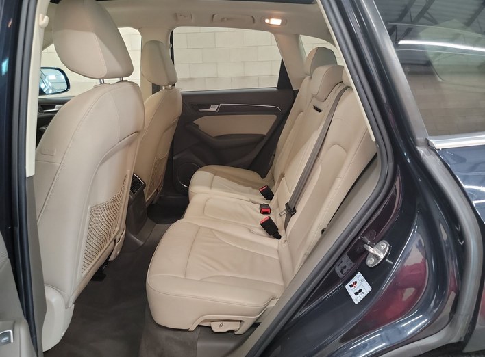 Used Audi Q5 2.0 TFSI Premium Plus 2017 | Sunrise Auto Outlet. Amityville, New York Used Audi Q5 2.0 TFSI Premium Plus 2017 | Sunrise Auto Outlet. Amityville, New York