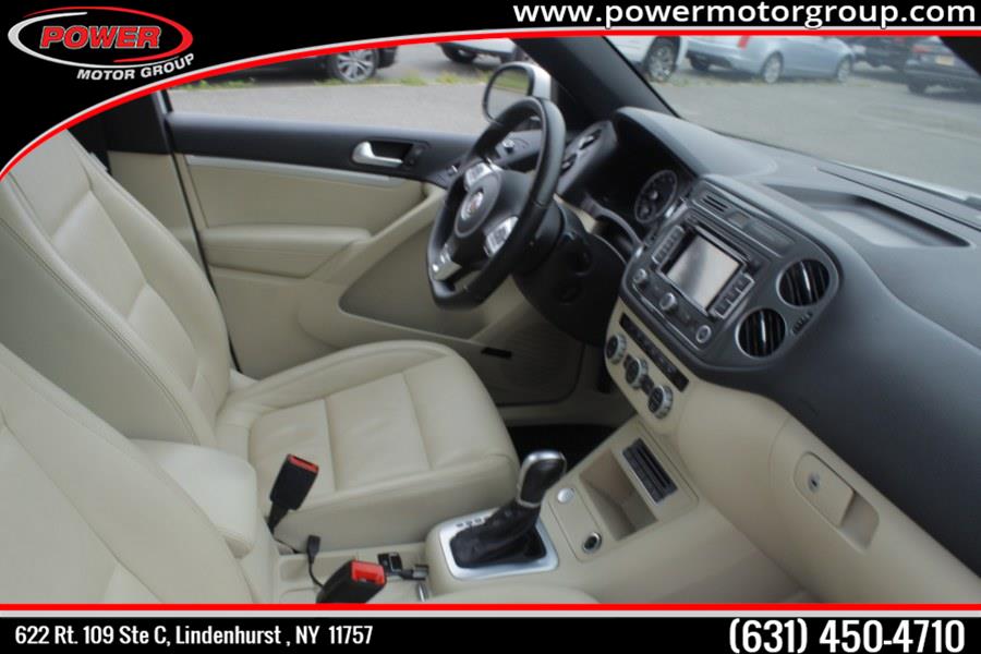 2015 Volkswagen Tiguan R-LINE 4MOTION 4dr Auto R-LINE, available for sale in Lindenhurst, New York | Power Motor Group. Lindenhurst, New York 2015 Volkswagen Tiguan R-LINE 4MOTION 4dr Auto R-LINE, available for sale in Lindenhurst, New York | Power Motor Group. Lindenhurst, New York