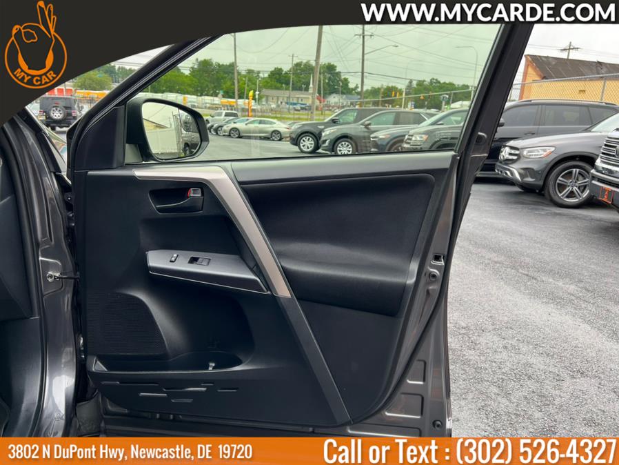 Used Toyota RAV4 LE AWD (Natl) 2018 | My Car. Newcastle, Delaware