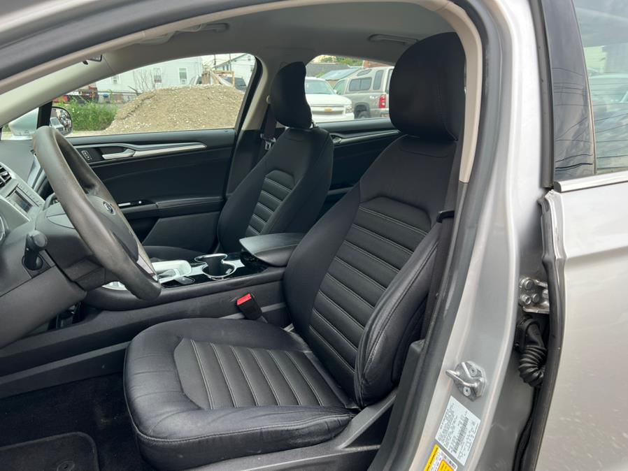 Used Ford Fusion 4dr Sdn SE FWD 2014 | Route 46 Auto Sales Inc. Lodi, New Jersey Used Ford Fusion 4dr Sdn SE FWD 2014 | Route 46 Auto Sales Inc. Lodi, New Jersey