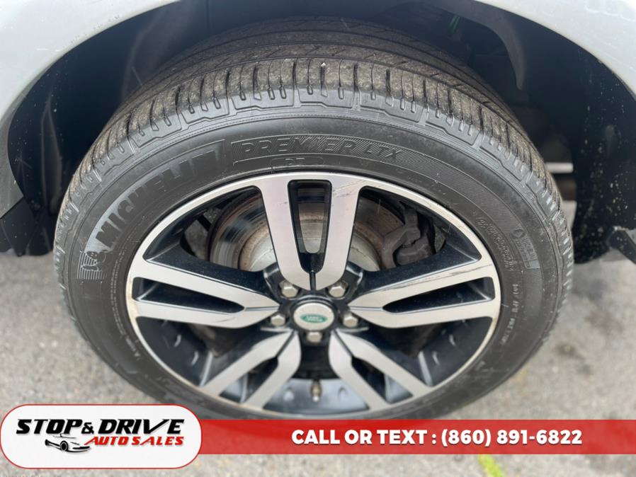 2013 Land Rover LR4 4WD 4dr LUX, available for sale in East Windsor, Connecticut | Stop & Drive Auto Sales. East Windsor, Connecticut 2013 Land Rover LR4 4WD 4dr LUX, available for sale in East Windsor, Connecticut | Stop & Drive Auto Sales. East Windsor, Connecticut