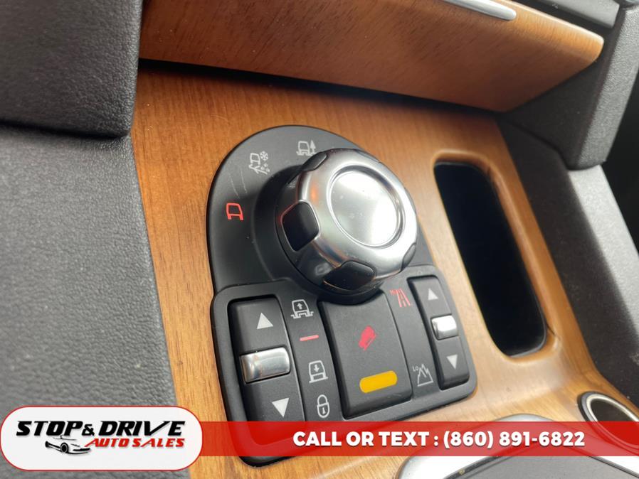 2013 Land Rover LR4 4WD 4dr LUX, available for sale in East Windsor, Connecticut | Stop & Drive Auto Sales. East Windsor, Connecticut 2013 Land Rover LR4 4WD 4dr LUX, available for sale in East Windsor, Connecticut | Stop & Drive Auto Sales. East Windsor, Connecticut