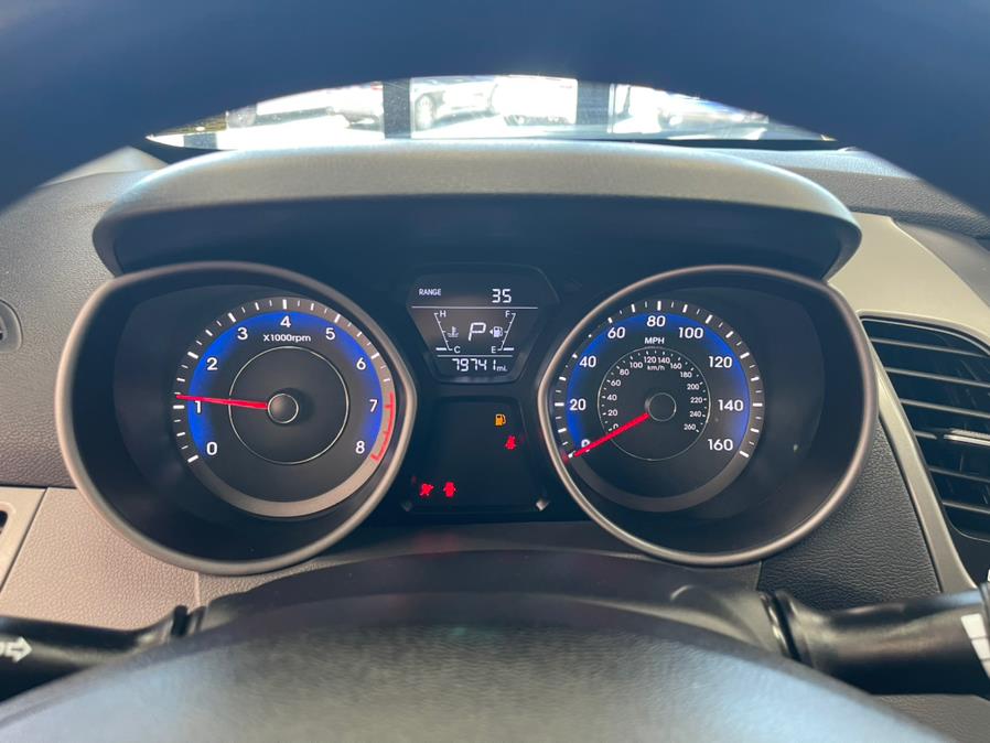 2015 Hyundai Elantra 4dr Sdn Auto SE (Ulsan Plant), available for sale in Massapequa Park, New York | Power Motors East. Massapequa Park, New York 2015 Hyundai Elantra 4dr Sdn Auto SE (Ulsan Plant), available for sale in Massapequa Park, New York | Power Motors East. Massapequa Park, New York