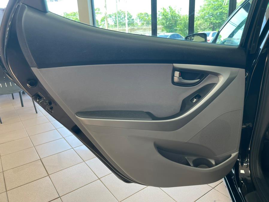 2015 Hyundai Elantra 4dr Sdn Auto SE (Ulsan Plant), available for sale in Massapequa Park, New York | Power Motors East. Massapequa Park, New York 2015 Hyundai Elantra 4dr Sdn Auto SE (Ulsan Plant), available for sale in Massapequa Park, New York | Power Motors East. Massapequa Park, New York