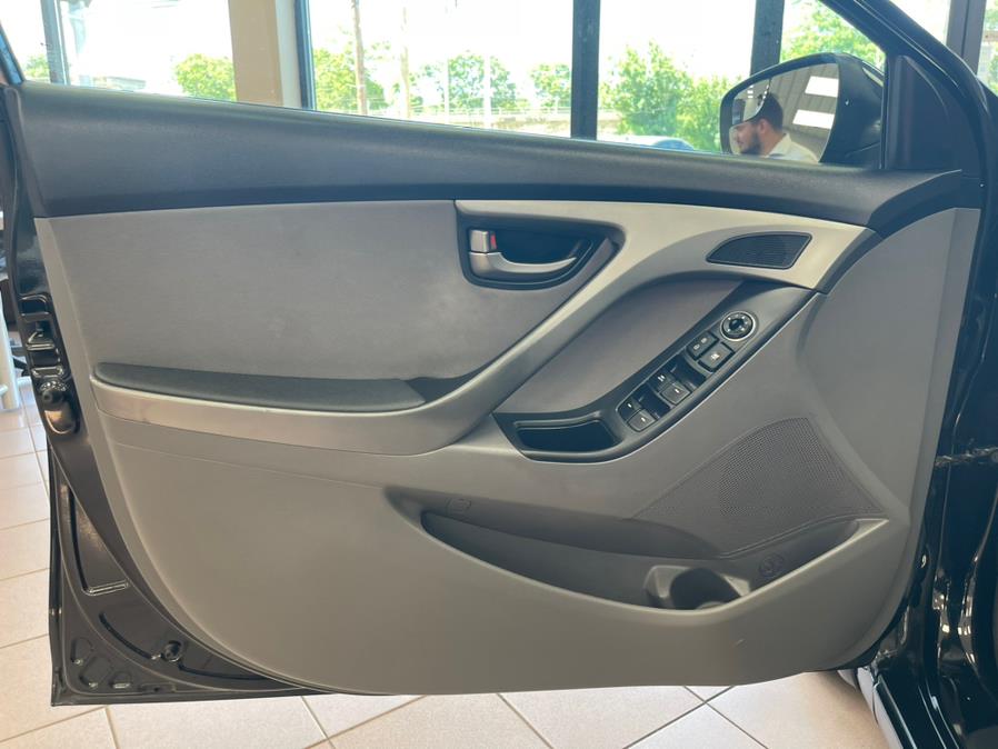 2015 Hyundai Elantra 4dr Sdn Auto SE (Ulsan Plant), available for sale in Massapequa Park, New York | Power Motors East. Massapequa Park, New York 2015 Hyundai Elantra 4dr Sdn Auto SE (Ulsan Plant), available for sale in Massapequa Park, New York | Power Motors East. Massapequa Park, New York