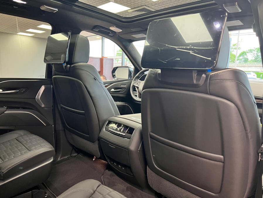 Used Cadillac Escalade ESV 4WD 4dr Sport Platinum 2022 | Power Motors East. Massapequa Park, New York Used Cadillac Escalade ESV 4WD 4dr Sport Platinum 2022 | Power Motors East. Massapequa Park, New York