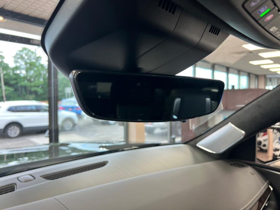 Used Cadillac Escalade ESV 4WD 4dr Sport Platinum 2022 | Power Motors East. Massapequa Park, New York Used Cadillac Escalade ESV 4WD 4dr Sport Platinum 2022 | Power Motors East. Massapequa Park, New York