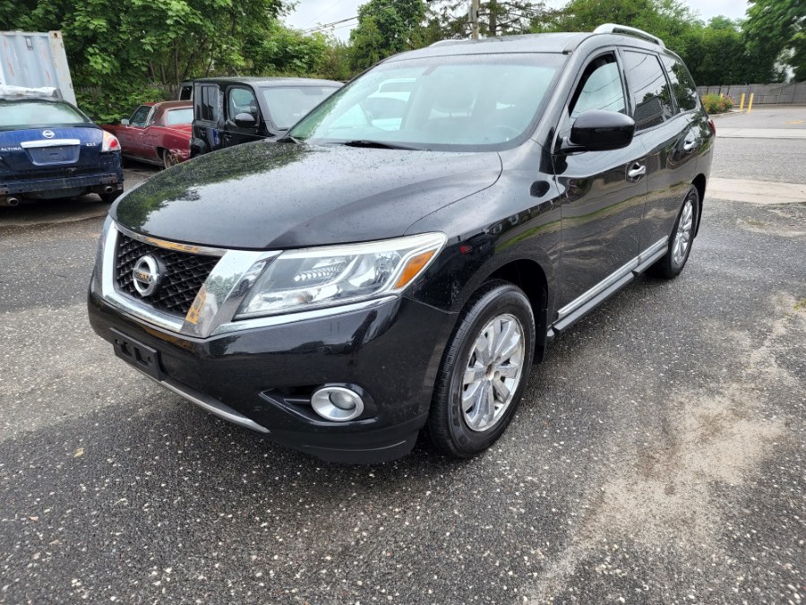 2014 Nissan Pathfinder 4WD 4dr SV, available for sale in Patchogue, New York | Romaxx Truxx. Patchogue, New York