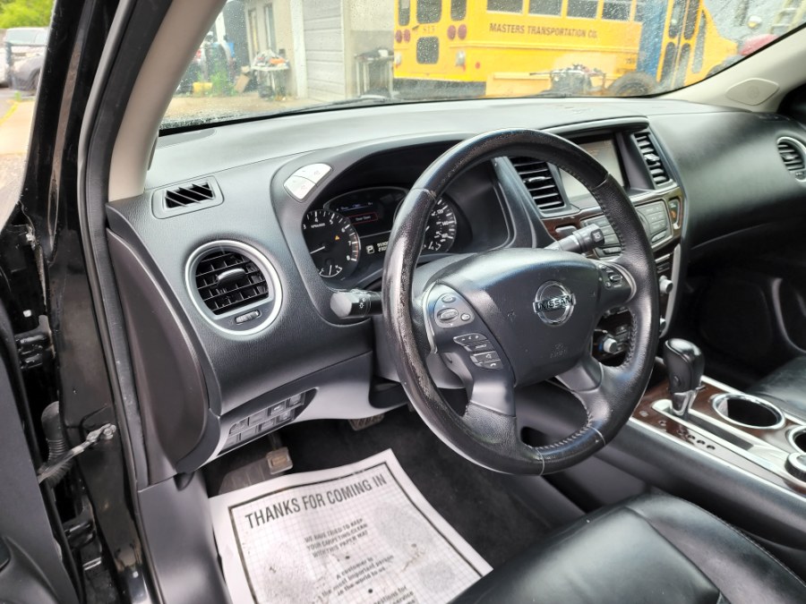 Used Nissan Pathfinder 4WD 4dr SV 2014 | Romaxx Truxx. Patchogue, New York