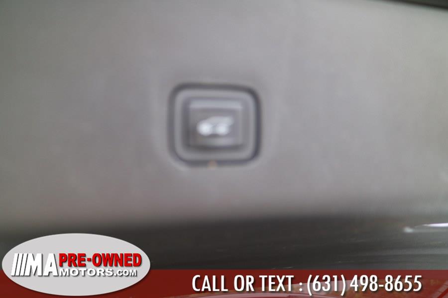 2019 Chevrolet Traverse AWD 4dr LT Cloth w/1LT, available for sale in Huntington Station, New York | M & A Motors. Huntington Station, New York 2019 Chevrolet Traverse AWD 4dr LT Cloth w/1LT, available for sale in Huntington Station, New York | M & A Motors. Huntington Station, New York