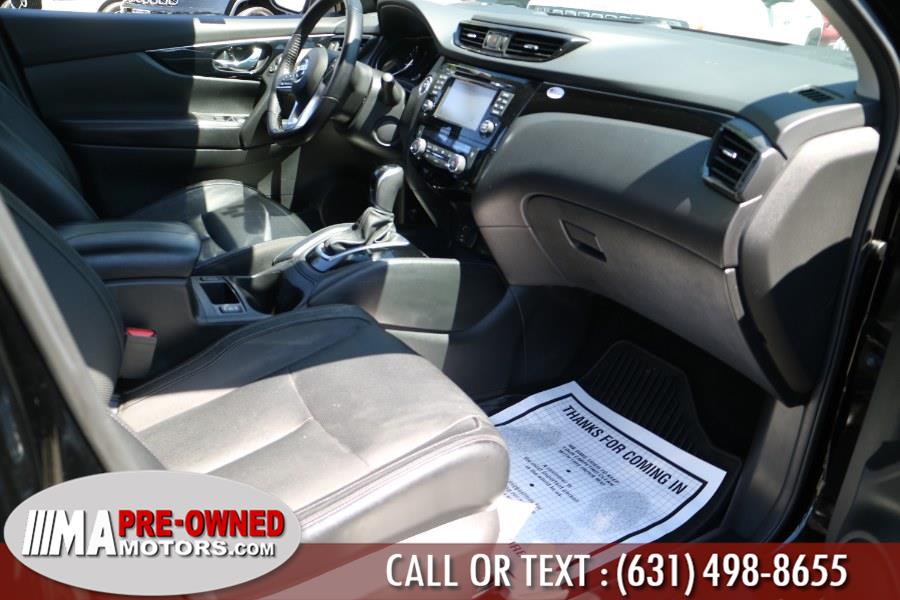 2017 Nissan Rogue Sport FWD SL, available for sale in Huntington Station, New York | M & A Motors. Huntington Station, New York 2017 Nissan Rogue Sport FWD SL, available for sale in Huntington Station, New York | M & A Motors. Huntington Station, New York