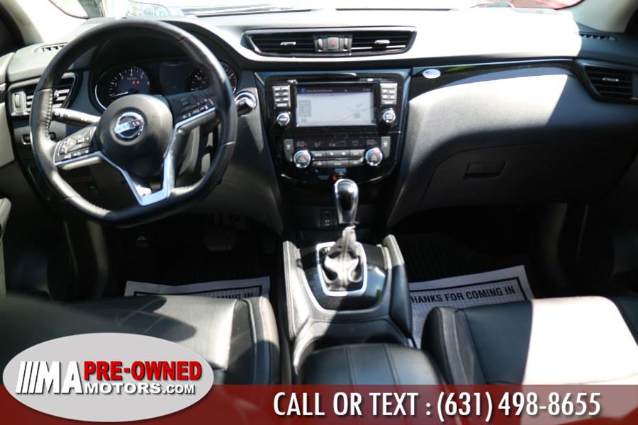 2017 Nissan Rogue Sport FWD SL, available for sale in Huntington Station, New York | M & A Motors. Huntington Station, New York 2017 Nissan Rogue Sport FWD SL, available for sale in Huntington Station, New York | M & A Motors. Huntington Station, New York