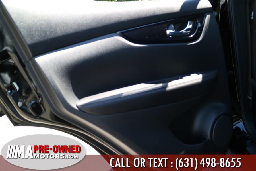 2017 Nissan Rogue Sport FWD SL, available for sale in Huntington Station, New York | M & A Motors. Huntington Station, New York 2017 Nissan Rogue Sport FWD SL, available for sale in Huntington Station, New York | M & A Motors. Huntington Station, New York