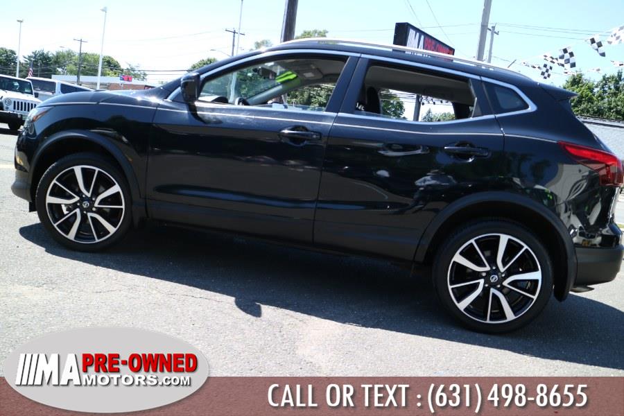 2017 Nissan Rogue Sport FWD SL, available for sale in Huntington Station, New York | M & A Motors. Huntington Station, New York 2017 Nissan Rogue Sport FWD SL, available for sale in Huntington Station, New York | M & A Motors. Huntington Station, New York