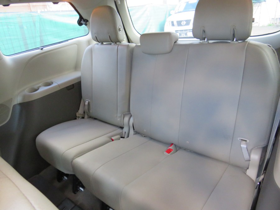2015 Toyota Sienna XLE Premium 8 Passenger, available for sale in Middle Village, New York | Road Masters II INC. Middle Village, New York 2015 Toyota Sienna XLE Premium 8 Passenger, available for sale in Middle Village, New York | Road Masters II INC. Middle Village, New York