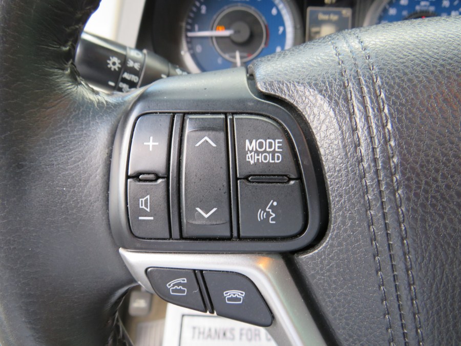 2015 Toyota Sienna XLE Premium 8 Passenger, available for sale in Middle Village, New York | Road Masters II INC. Middle Village, New York 2015 Toyota Sienna XLE Premium 8 Passenger, available for sale in Middle Village, New York | Road Masters II INC. Middle Village, New York