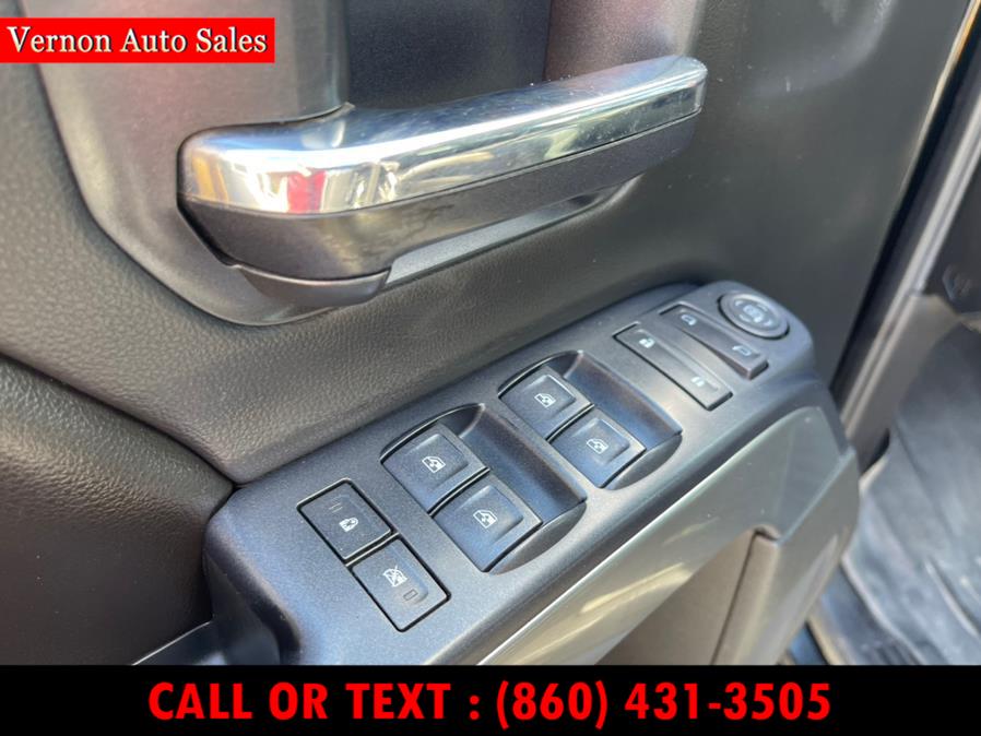2017 Chevrolet Silverado 1500 4WD Crew Cab 153.0" LT w/1LT, available for sale in Manchester, Connecticut | Vernon Auto Sale & Service. Manchester, Connecticut 2017 Chevrolet Silverado 1500 4WD Crew Cab 153.0" LT w/1LT, available for sale in Manchester, Connecticut | Vernon Auto Sale & Service. Manchester, Connecticut