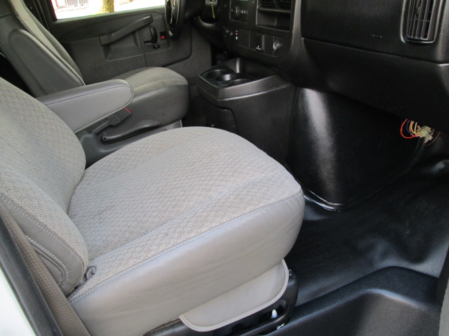 2016 GMC Savana Cargo Van RWD 2500 135", available for sale in Levittown, Pennsylvania | Levittown Auto. Levittown, Pennsylvania 2016 GMC Savana Cargo Van RWD 2500 135", available for sale in Levittown, Pennsylvania | Levittown Auto. Levittown, Pennsylvania