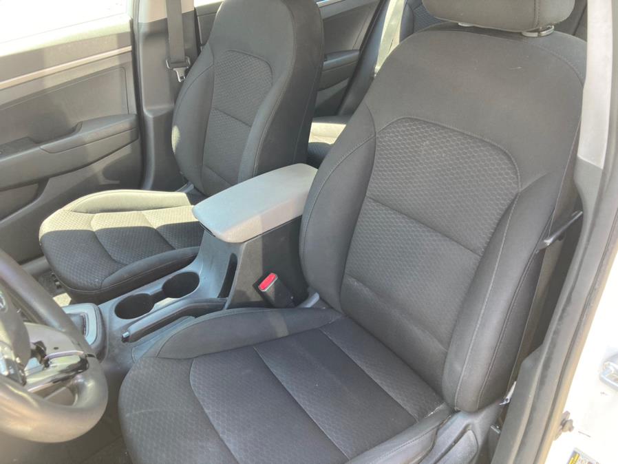 Used Hyundai Elantra SE Auto 2019 | Carsbuck Inc.. Brooklyn, New York Used Hyundai Elantra SE Auto 2019 | Carsbuck Inc.. Brooklyn, New York