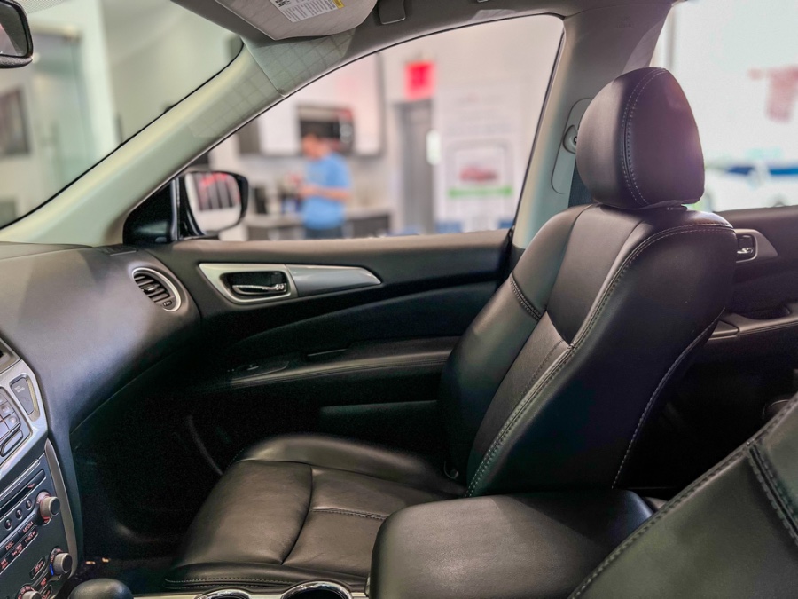 Used Nissan Pathfinder 4x4 SL 2020 | Luxury Motor Club. Franklin Square, New York Used Nissan Pathfinder 4x4 SL 2020 | Luxury Motor Club. Franklin Square, New York