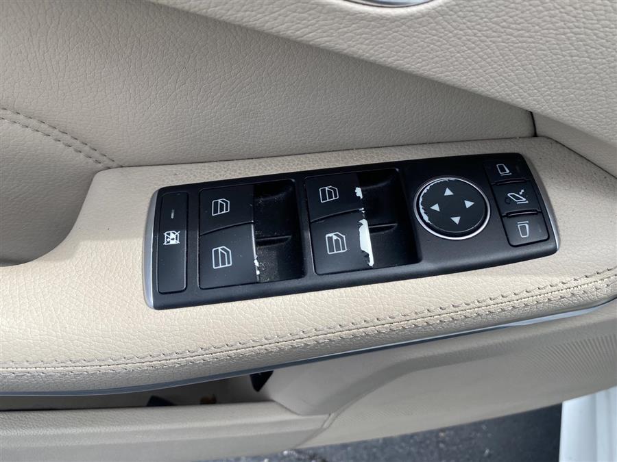Used Mercedes-Benz E-Class 4dr Sdn E 350 Sport 4MATIC 2015 | Sunrise Auto Outlet. Amityville, New York Used Mercedes-Benz E-Class 4dr Sdn E 350 Sport 4MATIC 2015 | Sunrise Auto Outlet. Amityville, New York