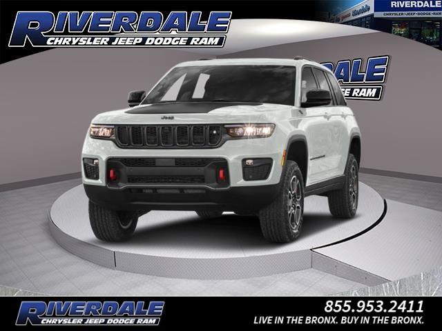 2022 Jeep Grand Cherokee Overland, available for sale in Bronx, New York | Eastchester Motor Cars. Bronx, New York