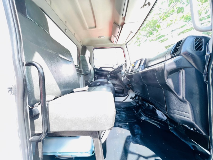 2019 HINO 268A 26 FEET DRY BOX + LIFT GATE + NO CDL, available for sale in South Amboy, New Jersey | NJ Truck Spot. South Amboy, New Jersey 2019 HINO 268A 26 FEET DRY BOX + LIFT GATE + NO CDL, available for sale in South Amboy, New Jersey | NJ Truck Spot. South Amboy, New Jersey
