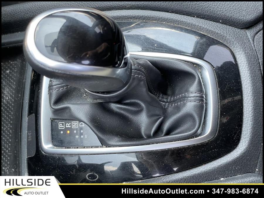 Used Nissan Rogue S 2017 | Hillside Auto Outlet. Jamaica, New York Used Nissan Rogue S 2017 | Hillside Auto Outlet. Jamaica, New York